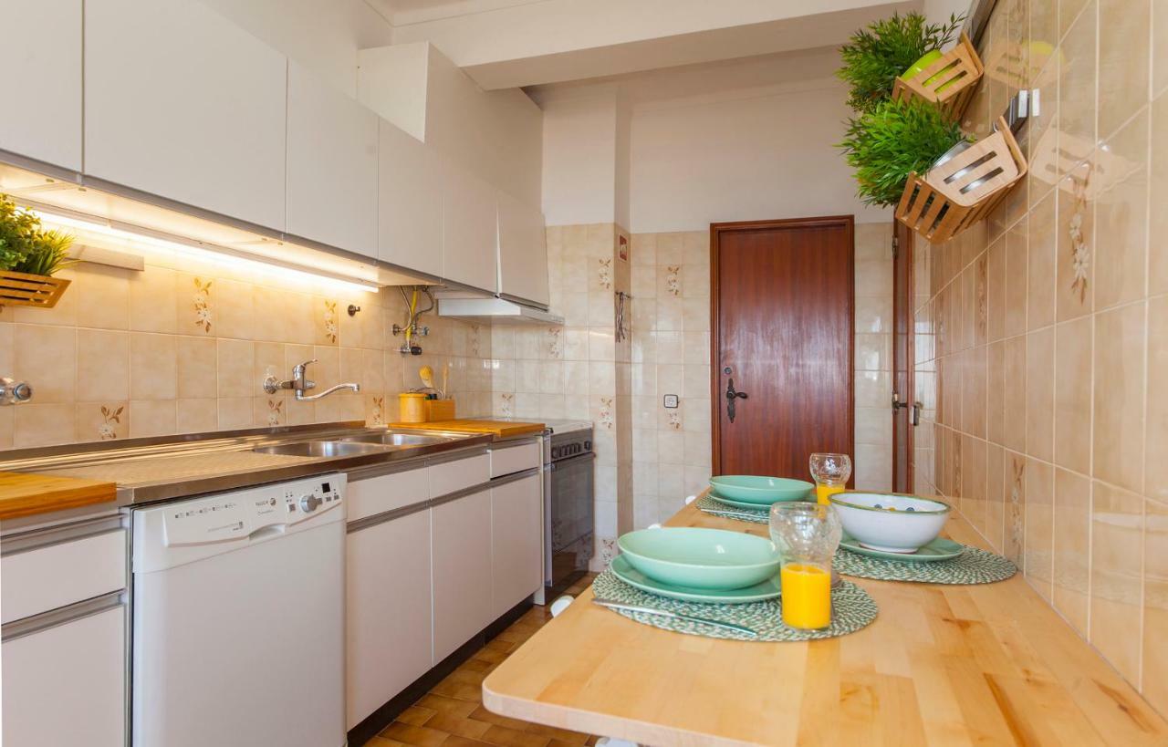 Appartement Avec 2 chambre *
