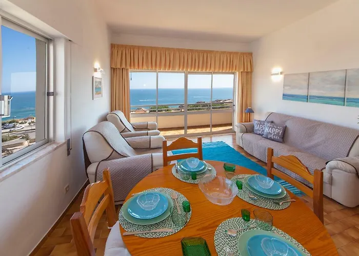 Apartment (80 m²), 2 Schlafzimmer und 1 eigene Badezimmer in Praia do Vau