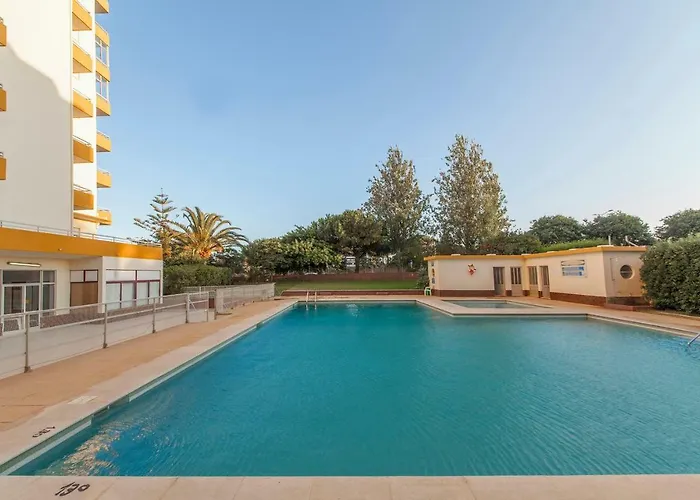 Apartment (80 m²), 2 Schlafzimmer und 1 eigene Badezimmer in Praia do Vau